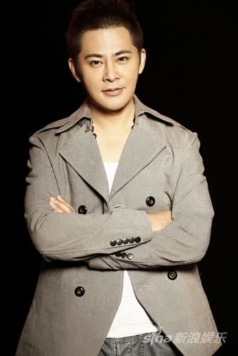 宗峰岩型男写真