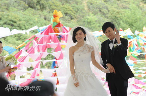 2011年9月26日，张杰、谢娜在云南迪庆州香格里拉举行婚礼