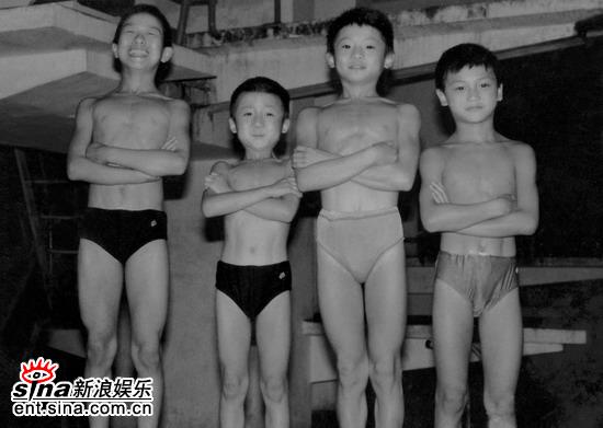 1988年，与四川省集训队队友，（右一）田亮