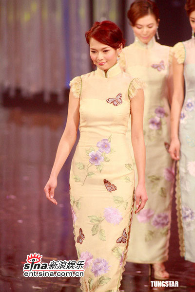 季军吕慧仪旗袍风采