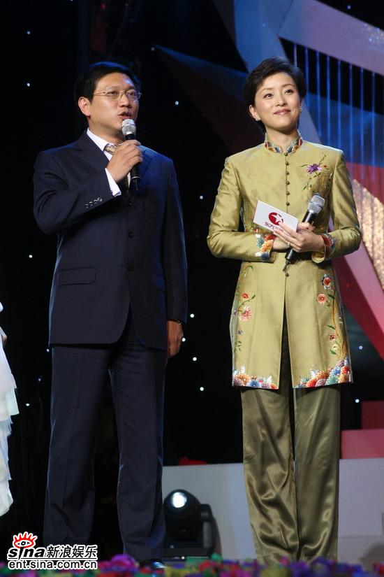 主持人骆新和杨澜