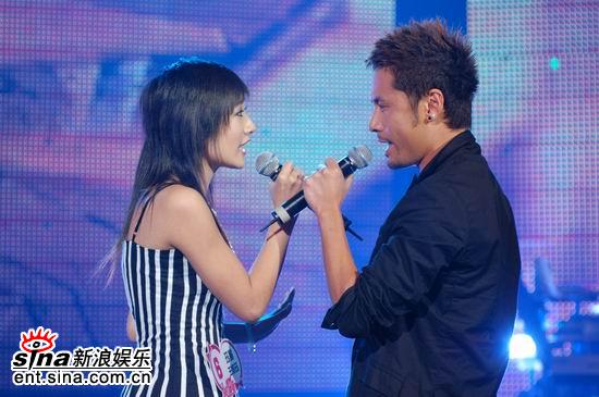 王绍珏与黄征对唱