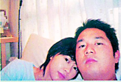 2006年传出郑志恒与华娱卫视主持赵彤相恋两年的消息，但早前女方在其网页上公开亲密照，令二人恋情曝光