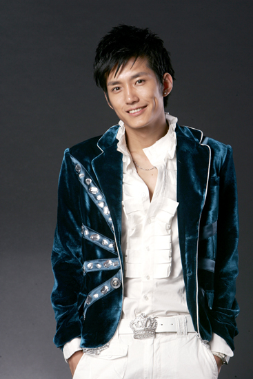 图文:好男广州赛区冠军--高磊