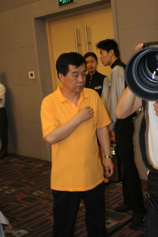 图文:侯耀文追思会--石富宽