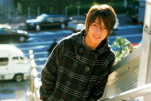 图文 山下智久精彩写真 生活中的山下智久 手机新浪网