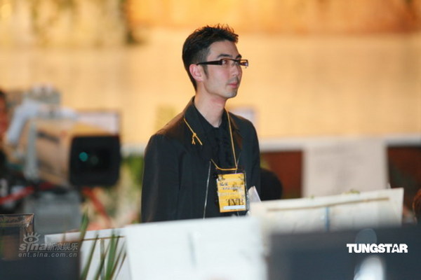 图文:沈殿霞追思会 陈淑芬之子陈家豪在会场