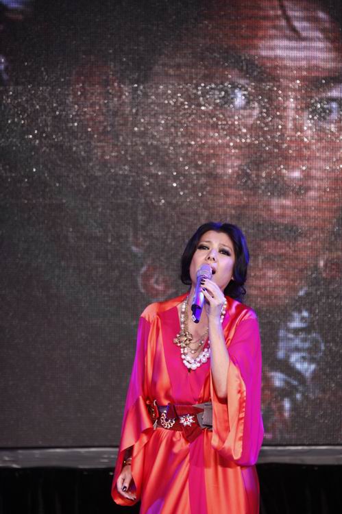 爆料者赵欣瑜曾是歌手