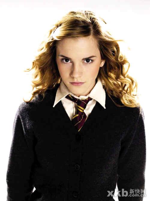 饰演"赫敏"艾玛-沃森在拍摄新片《哈利·波特与凤凰社》的时候,艾玛