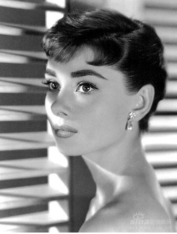 奥黛丽-赫本(资料图片)