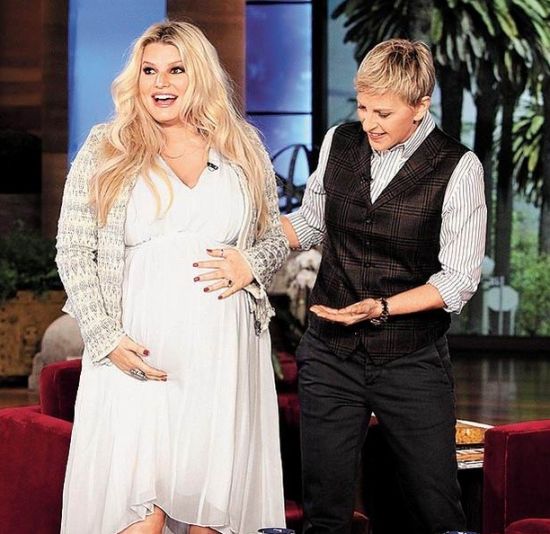 杰西卡 辛普森胖23公斤住豪华产房生龙女 图 手机新浪网