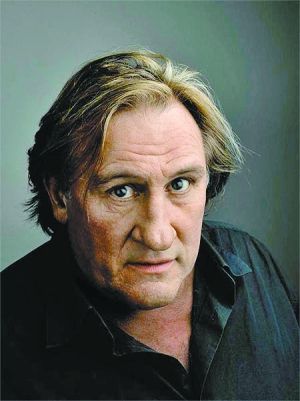 法国知名影星大鼻子情圣扮演者热拉尔·德帕尔迪厄