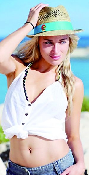 斯廷坎普生前照片