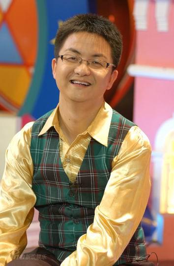 资料:成都电视主持人甄选选手简介--陈岳