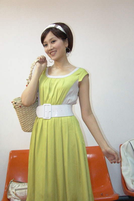 资料图片:《超级明星》花絮--主持人古晓