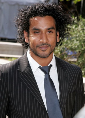 美剧演员资料:纳威恩-安德鲁斯