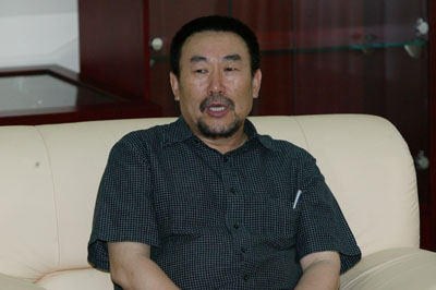 中央电视台副台长、中央新闻纪录电影制片厂厂长 高峰