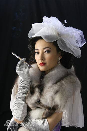 王丽坤饰演李梦露