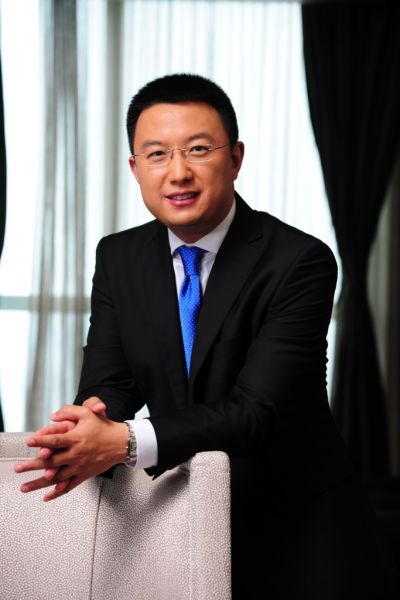 资料:2011smg名优播音员主持人候选人-黄伟