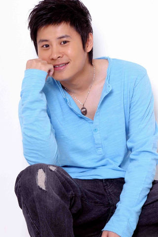 资料:大唐辉煌签约艺人--伊洋