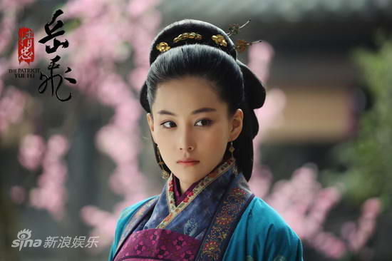 资料图片:《精忠岳飞》主角-张馨予饰梁红玉