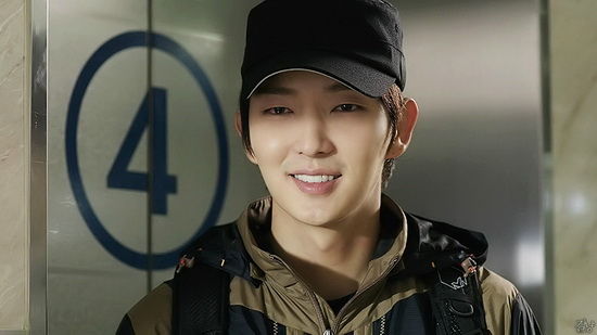 张泰山乔装悄悄进医院看女儿，特意让自己清清爽爽，给女儿留下好印象