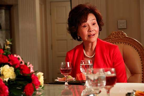 《荣归》收视攀高 归亚蕾遭女儿"突审"(图)