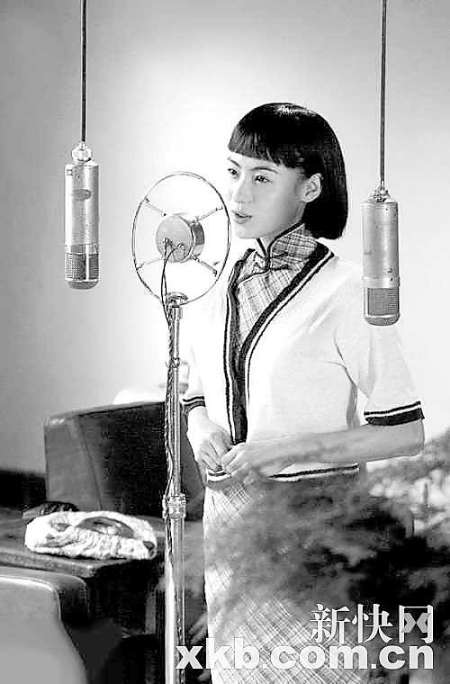 张柏芝化身周璇