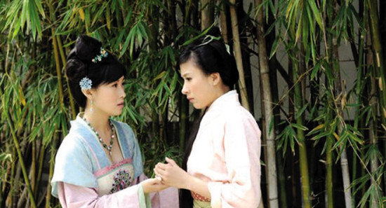 被“穿小鞋”和被打“小报告”都是职场中常遇到的事情