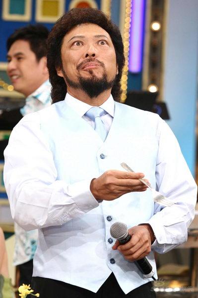 王俐人相马茜综艺节目食指大动忘记形象(组图)