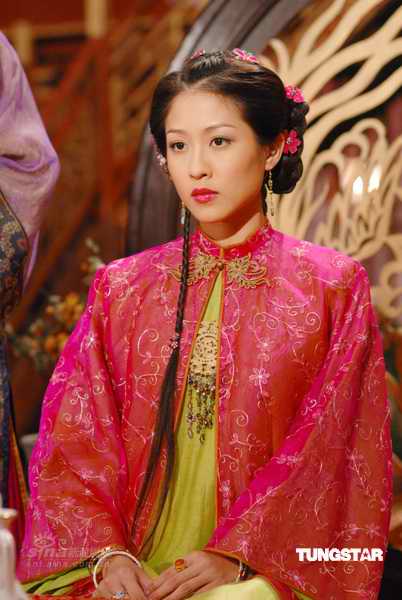 组图:古装剧《铁咀银牙》 又见陈小春痞子形象_影音娱乐_新浪网