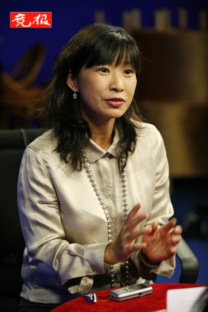 《竞报》专访闾丘露薇:体会爱与被爱(组图)