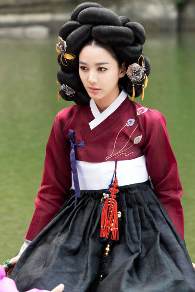 李素妍演名妓