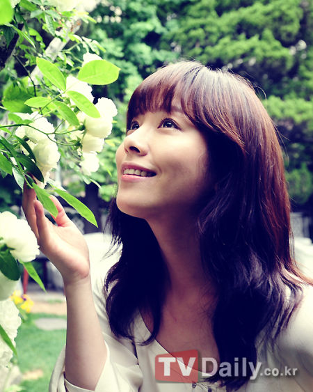 韩智敏甜美迷人