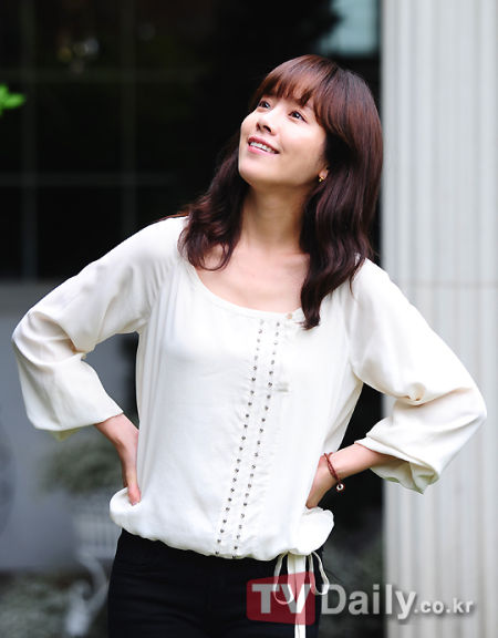 韩智敏外形阳光