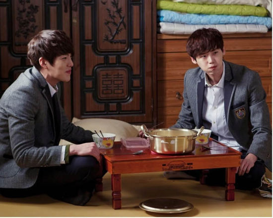 李钟硕金宇彬剧照