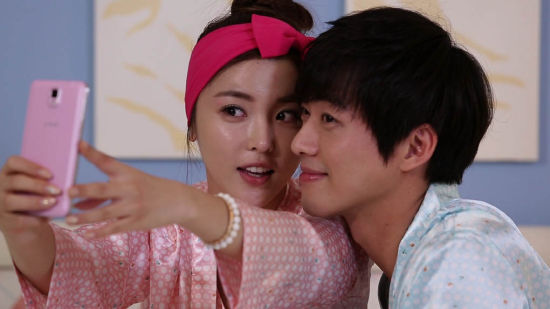 南宫民新婚夜数洪真英汗毛