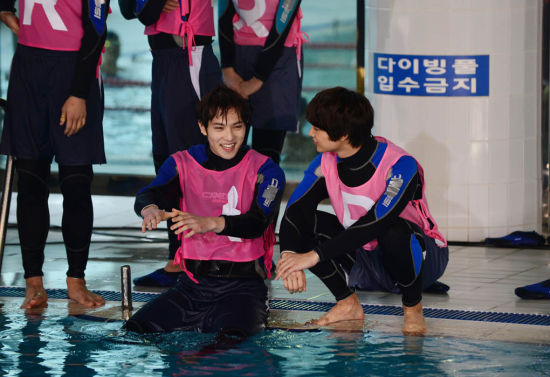 《Running Man》宗泫、珉豪等