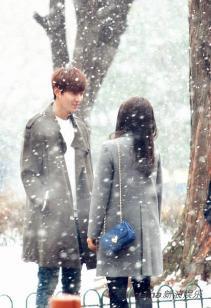 《继承者们》雪中杀青