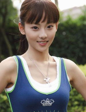 新“紫菱”张嘉倪