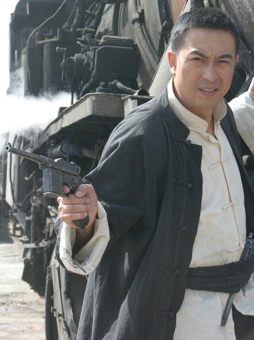 《李向阳》安徽热播结束 见仁见智评论张嘉译