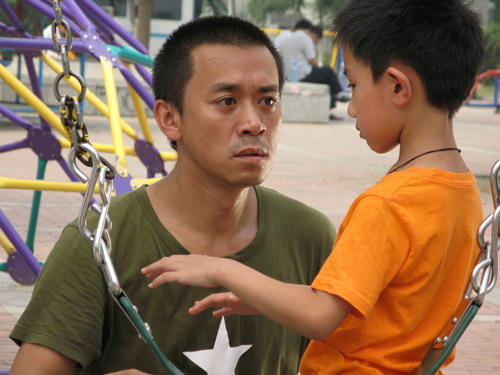 归亚蕾,邱心志,孙宁主演的电视剧《忘不了》正在北京进行最后的紧张