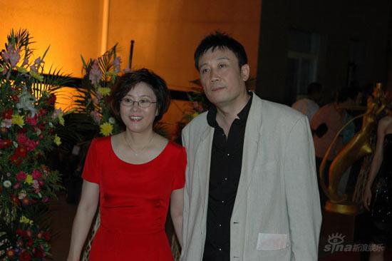 的主要演员归亚蕾,何琳,吴军,林申,徐菁瑶,贾妮出席了本次颁奖盛典