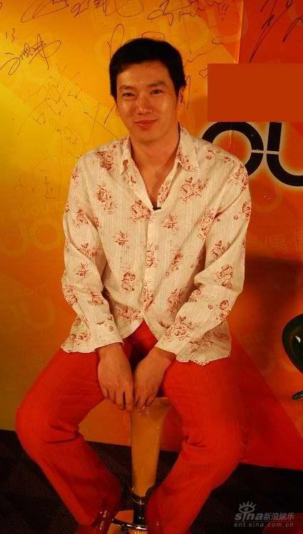 电视前沿 正文  新浪娱乐讯 凭借在《铁齿铜牙纪晓岚》中饰演"祝君豪"