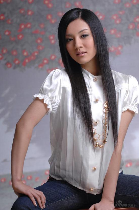 北京中乾龙德经纪公司艺人--王晓晨