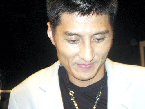 胡东做客《星随我动》 回忆星路袒露真性情(图)