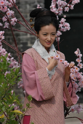 田子田片中剧照