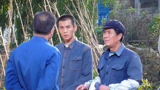 《心灵的泪花》热拍 乔振宇演绎新时代青年农民