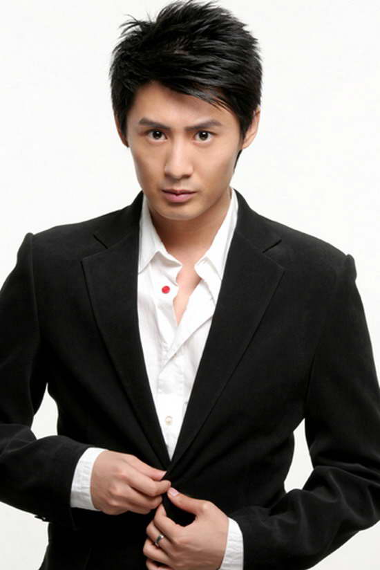 张帅《清风》杀青 《换子成龙》挑战苦情男人