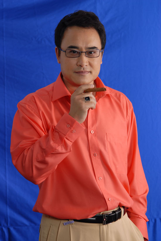 《真实谎言》海口拍摄 施羽摇身一变成恶徒(图)